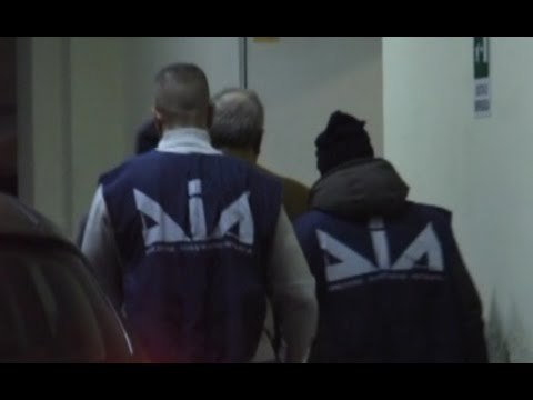 Caserta - Camorra all'ospedale, sequestrati beni per 10 milioni (26.05.15)