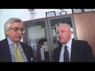 Aversa (CE) - Regionali, Santulli accoglie De Luca. Sms a Renzi su riforma scuola (26.05.15)