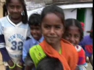 OOTY  les enfants toujours souriants