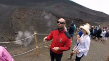 GoPro: Hiking Mt. Etna, Sicily HD (GOPRO：埃特纳火山喷发与熔岩，西西里岛HD)