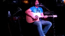 Woolshed Cairns - solo singer sings 