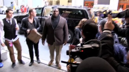 Kylie Minogue sagt, dass Charisma genau das ist, wonach sie bei Männern sucht.