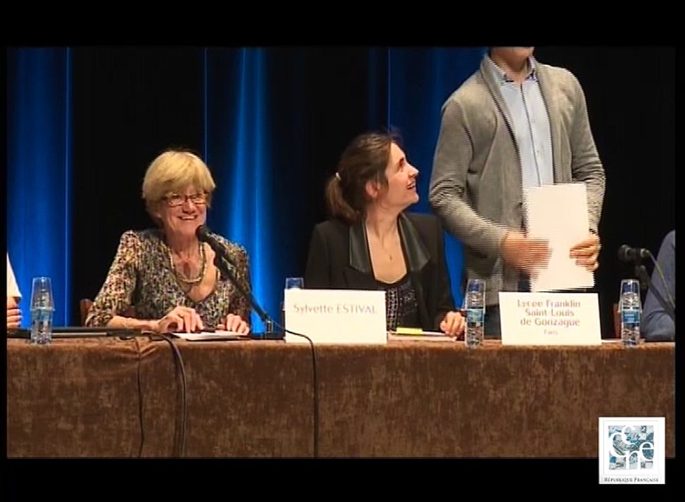 10/04/2015 Journées publiques de réflexion des lycéens 2015 : Les états de conscience - Table ronde 1 part 2