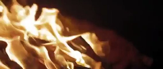 Mehwish Hayat Romantic Scene in Drama