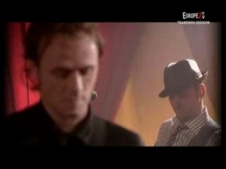 Superbus - Let Me Hold You