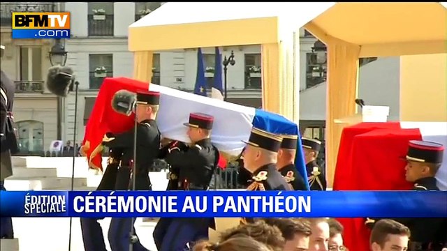 Les cercueils entrent au Panthéon au son du Chant des partisans