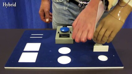 Une main bionique aussi forte qu'une main greffée