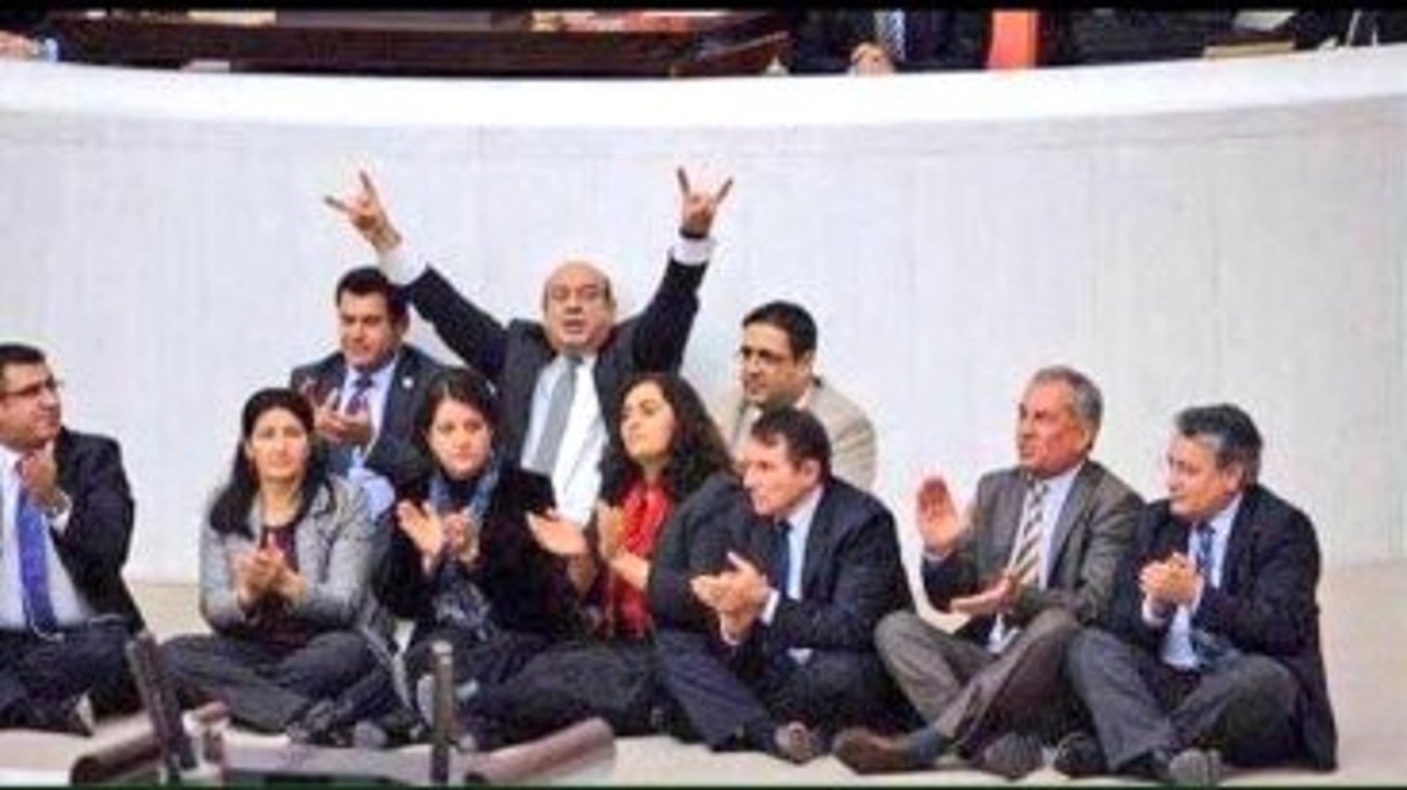 Melih Gökçek'in Hasip Kaplan Paylaşımı Tartışma Çıkardı