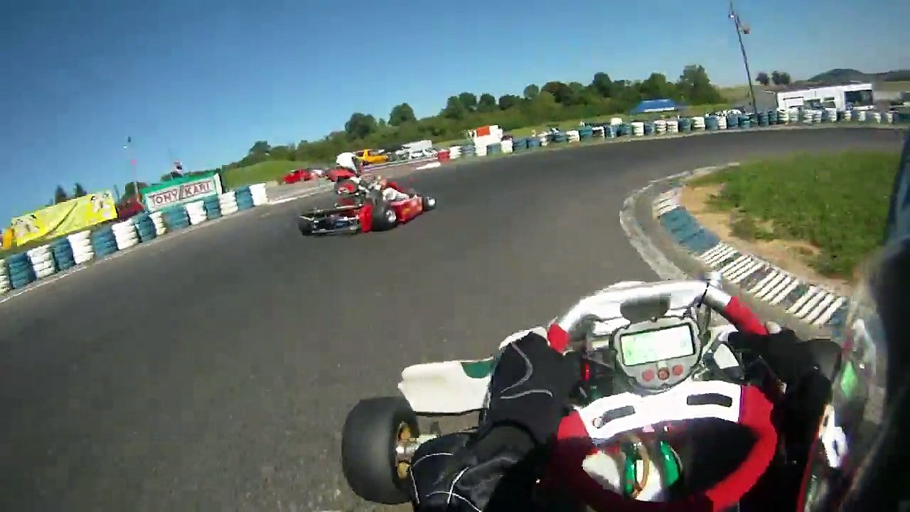 Karting TonyKart Rotax Max à Pusey le 07-08-2010_Run-3 (720p)