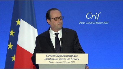 Hollande promet des "sanctions plus rapides et efficaces" contre "les propos de haine"