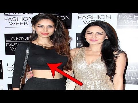 Hot Babe Amruta Patki & Aanchal Kumar Exposing Hot Assets