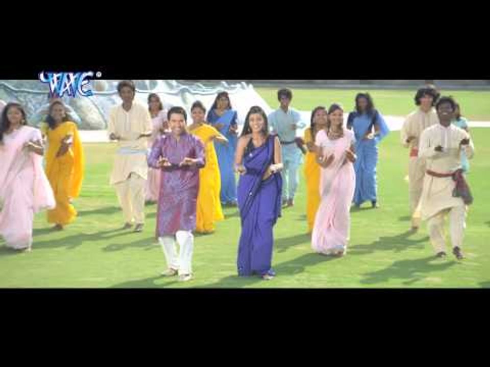 Lal Rang साड़िया में - Dinesh Lal Yadav "Nirhuaa" - Bhojpuri Hot Songs 2015- Diler