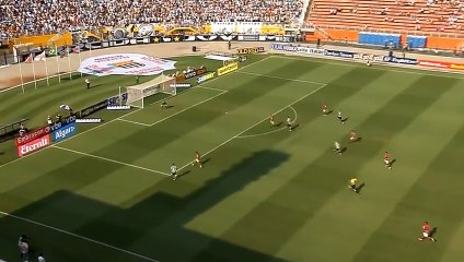 Robinho scores trademark robben goal for santos