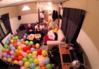 Romantic Gesture Using 300 Balloons