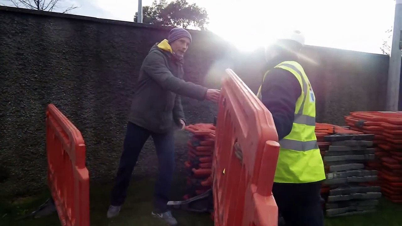 Farrans Barricading the barriers