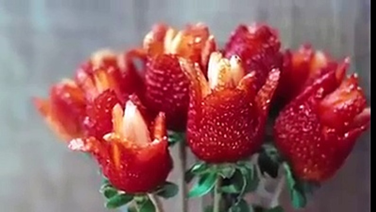 flower with strawbery