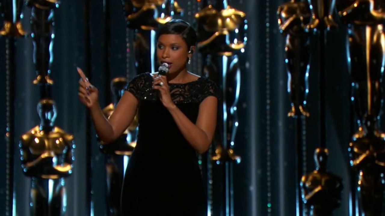 Jennifer-Hudson-I-Can't-Let-Go-oscars2015