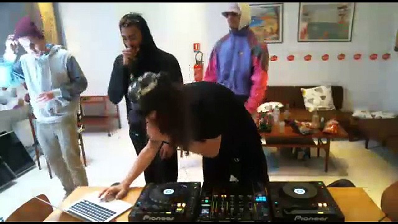 TJRS+ w/ Billy @ Paloma