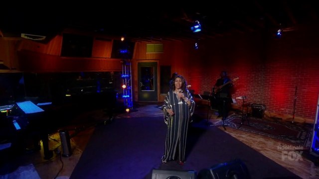 Aretha Franklin & American Idol Girls - Medley - Live American Idol: Finale - 2013 720p