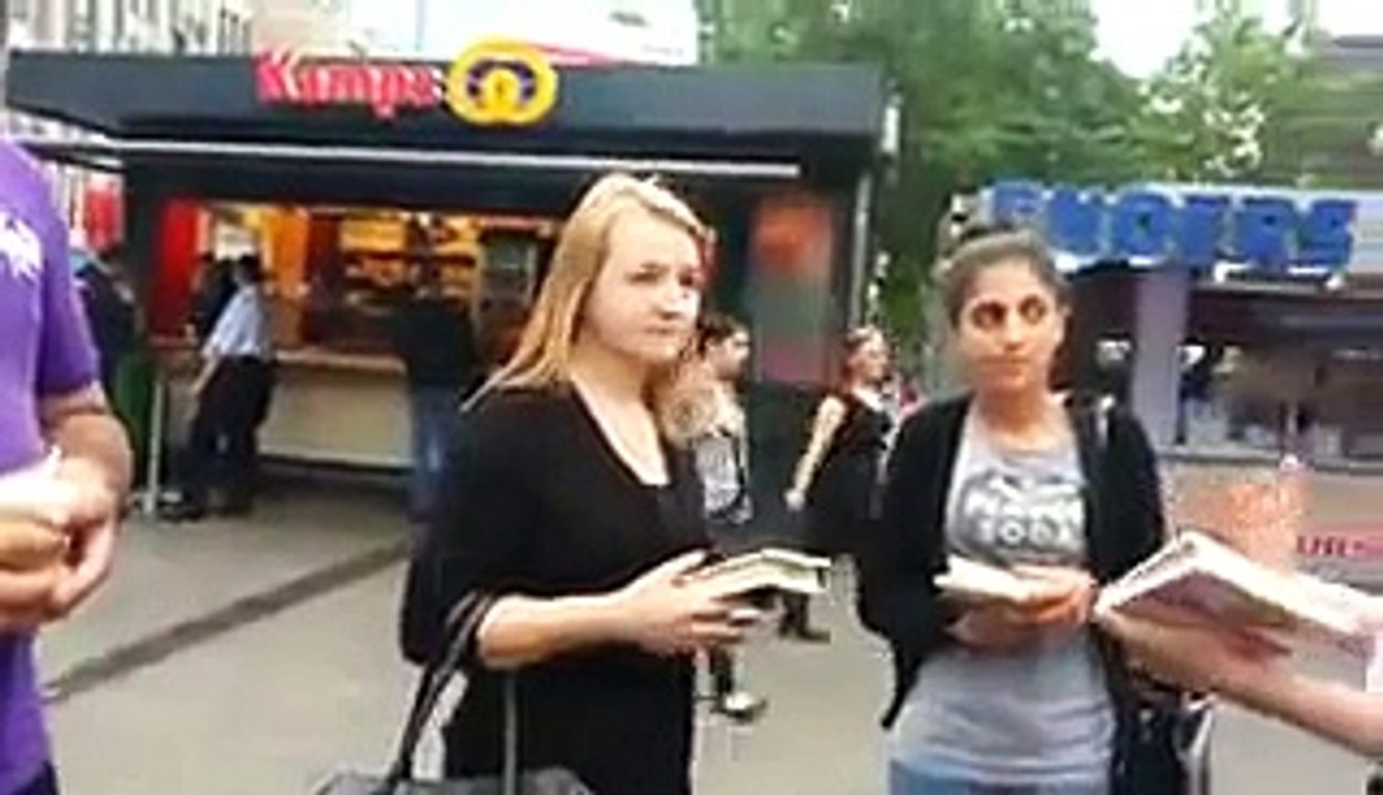 A Russian Girl Accepted Islam and Converted