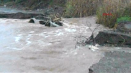 Marmaris? İ Sağanak Vurdu