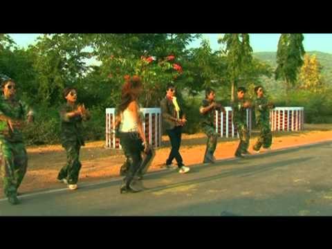 Skutye Munni Jaroor Milna Bhojpuri Hot Song Tarang Music Entertainment