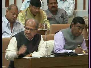 Saurabh Patel presented Gujarat Budget for 2015-16 in Assembly;p3