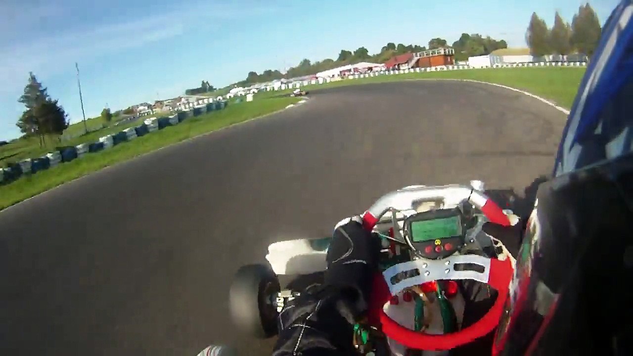 Karting TonyKart Rotax Max à Pusey le 04-09-2010_Run-4 (720p)