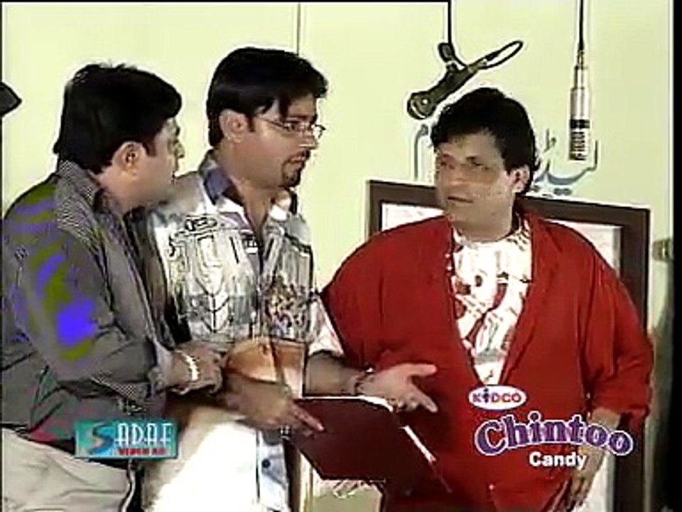 Umer Sharif Stage Show Beauty Parlour-Funny Story Of Two Lovers By Salim Afridi