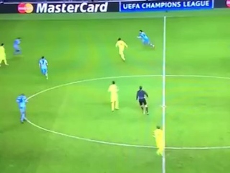 Quel dribble de Rakitic face à City ! -- Manchester City - FC Barcelona