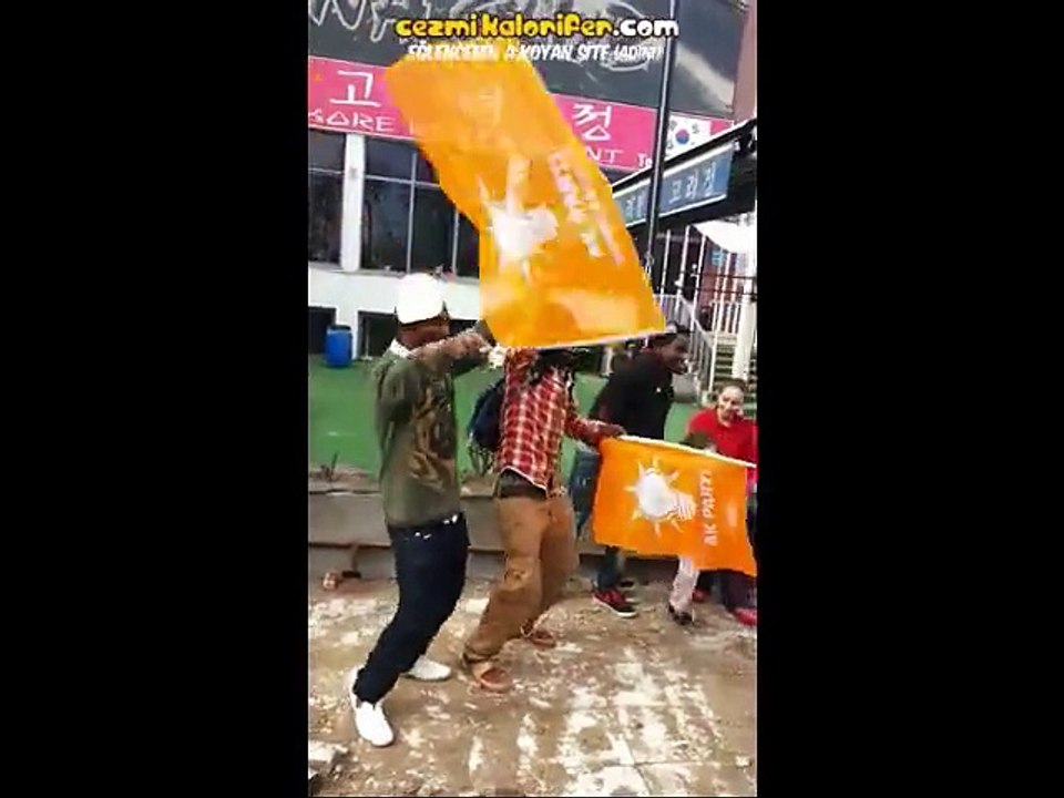 Recep Tayyip Bizim Kanka - AKPli Siyahilerin Eğlencesi
