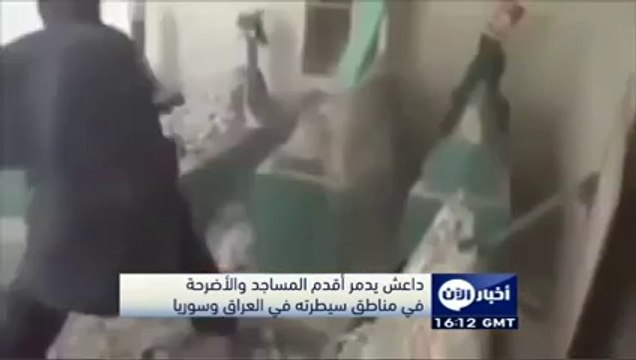 ISIS-Daish-AntiIslamic State terrorist destroying the tombs of Sahaba karaam - Azaaditv.Blogspot.com
