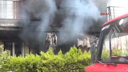 Antalya Ev Sahibi İtfaiyeye Böyle Dedi Evim Yanıyor, Su Sıkın