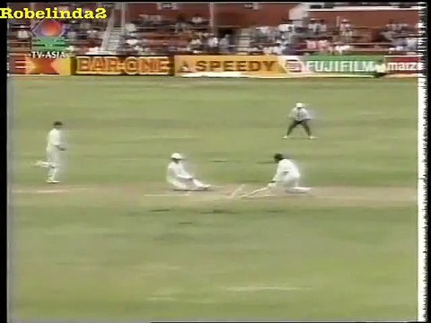 Historic cricket Incident 1st Batsmen ever dismissed by 3rd umpire Sachen Tendulkar By Jonty Rhodes