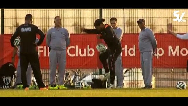 Ronaldinho Skills & Goals 2014 Welcome to Querétaro FC