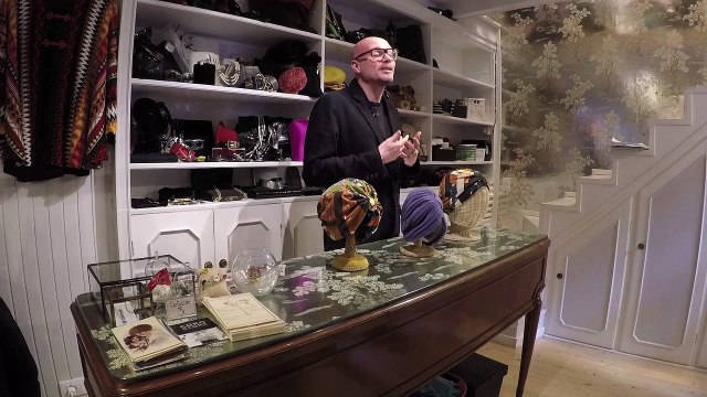 CRISTIANO GATTO - LA MODA CON LA m MINUSCOLA! Conturbante