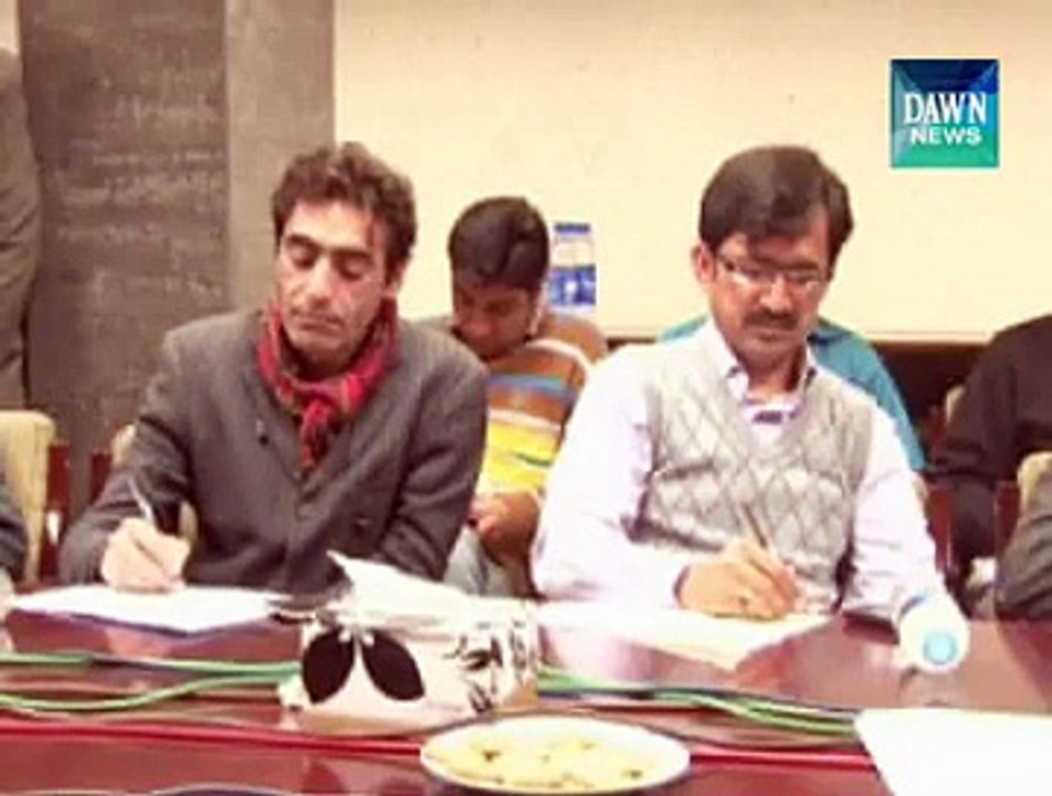 Waqar Younis's brother employed in PIA holds fake degree