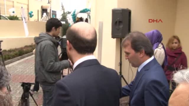 Vali Konuşmaya Hazırlanırken Sunucu Bilal Erdoğan'ı Anons Etti