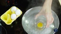 Tip: How -To Poach Eggs - Le Gourmet TV