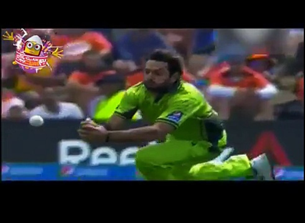 ‫ جنے سانوں ایناں کُٹیا۔۔ جنے سانوں مار سُٹیا ۔۔ کرکٹ ٹیم کی کارکردگی پر ایک اور مزاحیہ گانا شنیے