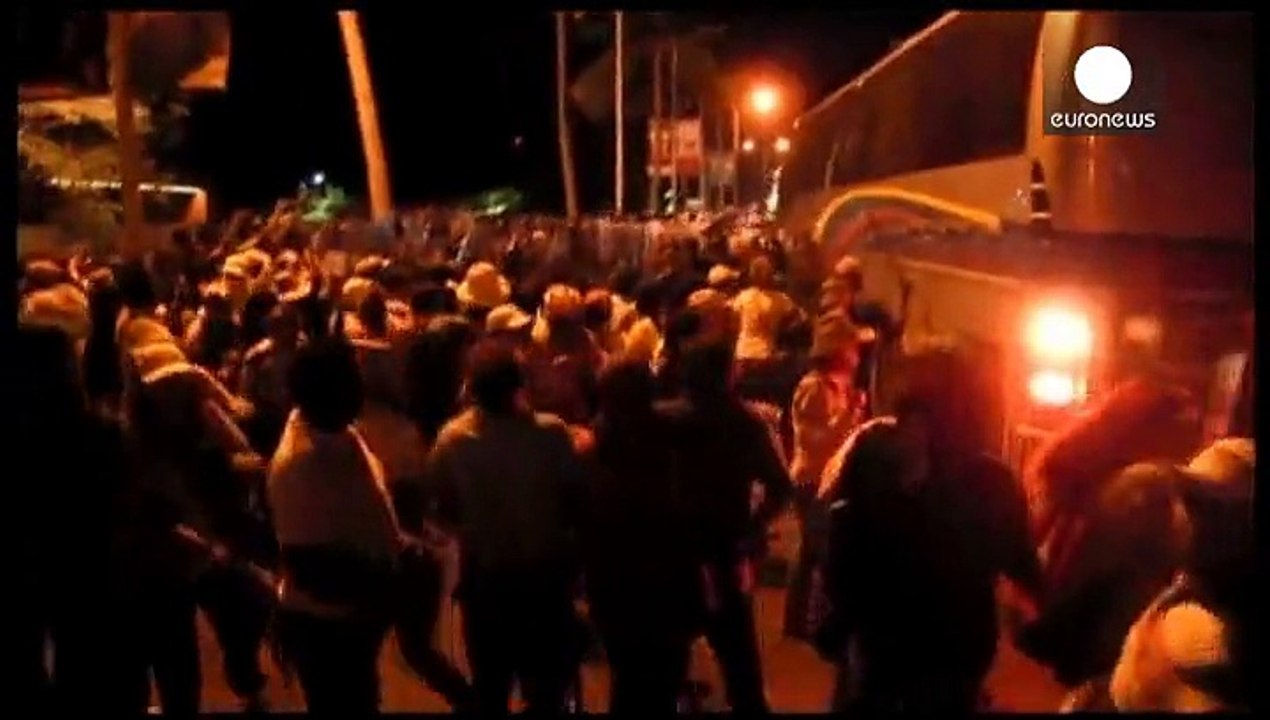 Ausschreitungen bei lehrer-demo in acapulco