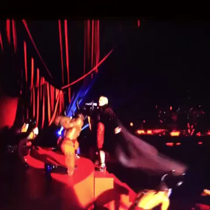 Madonna Falls over Brit Awards