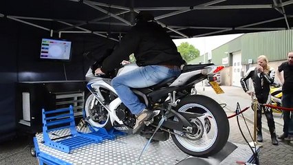 Suzuki GSX-R 750 K8 op de Testbank bij DCA Motorcycles