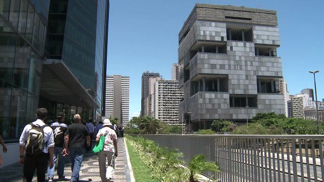 Ações da Petrobras derretem na Bolsa