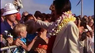 Elvis Presley - Arriving In Hawaii 1973