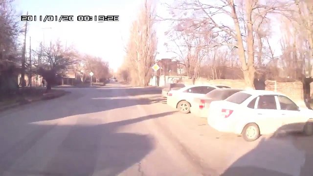 ДТП на перекрестке - Авария в Ростове на Дону 21.02.2015