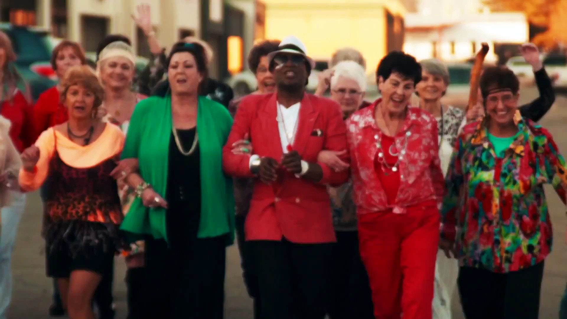 Uptown Funk covers by Grannies and seniors : Mark Ronson ft. Bruno Mars Oldtown Cover ft. The Dancin