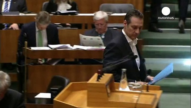 Αυστρία: Ψηφίστηκε ο «νόμος για το Iσλάμ»