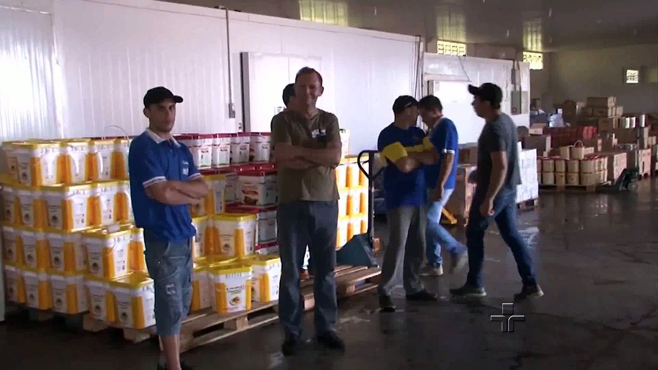 GREVE DOS CAMINHONEIROS: Debate sobre as causas e consequências do movimento.