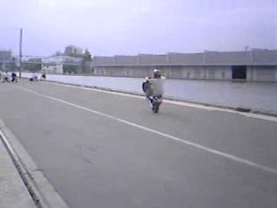 Roue arrière  en cbr beau goss